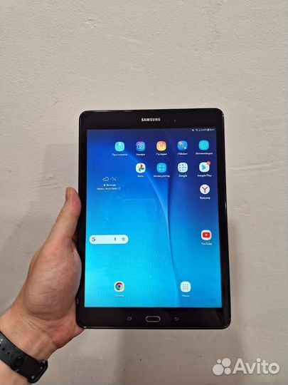 Планшет Samsung Galaxy Tab A 9.7 SM-T555