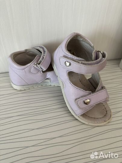 Сандали для девочки 24