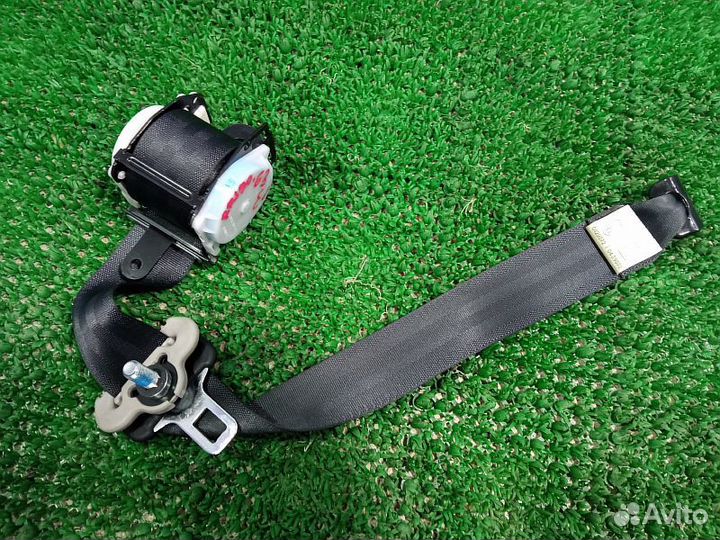 Ремень безопасности задний правый Mitsubishi pajero IV