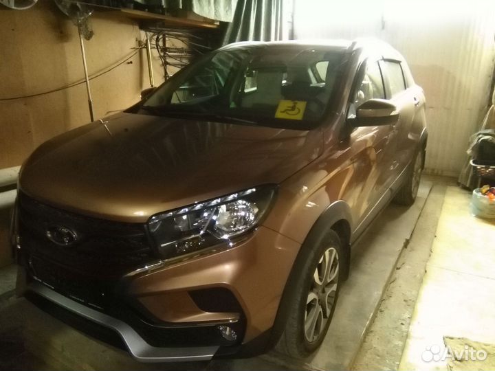 LADA XRAY Cross 1.6 CVT, 2019, 6 500 км