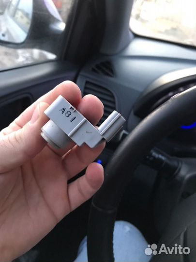 Парктроник Солярис 1 2012 г 1,6