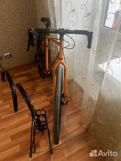 Шоссейный велосипед Outleap Hardway CRM1