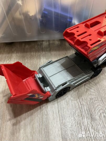 Hot Wheels автовоз на 50 машинок