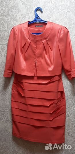 Платье женское 48 50 бу