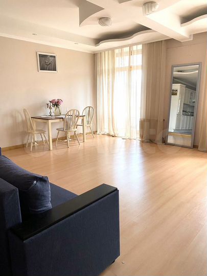 2-к. квартира, 79 м², 4/5 эт.