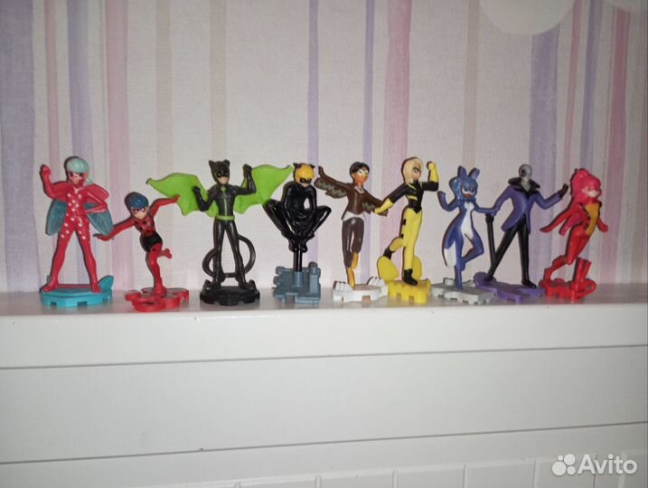 Леди Баг киндер фигурки