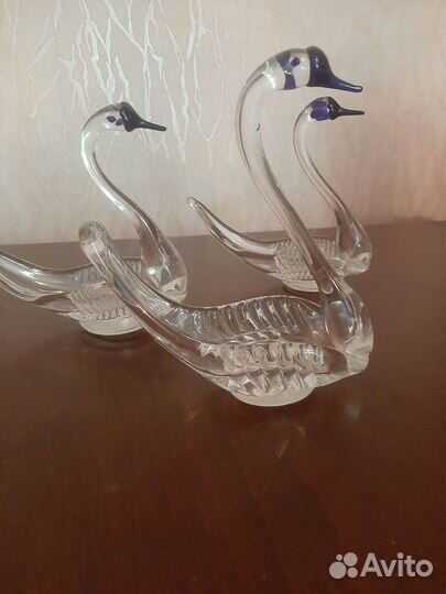 Хрустальные вазы конфетницы