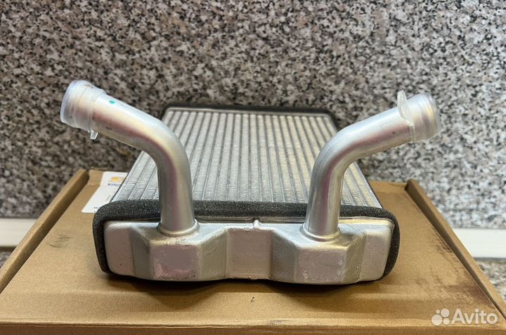 Радиатор отопителя салона