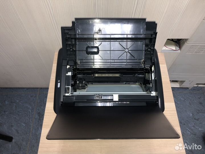 Лазерный принтер Canon LBP3010B (мало печатал)