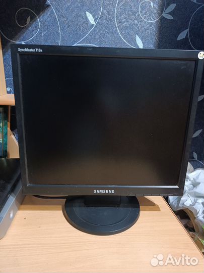 Монитор Samsung 17