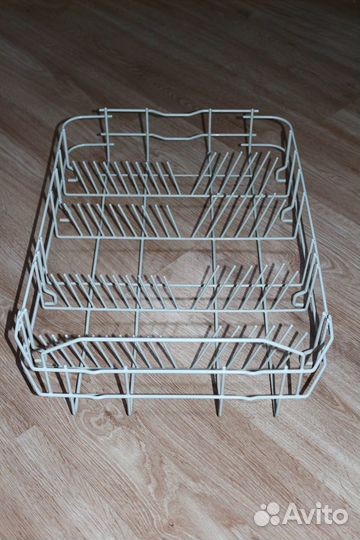 Корзина нижняя для пмм Ariston арт. C00272293