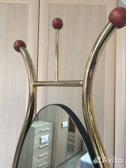 Зеркало напольное с изменение угла наклона