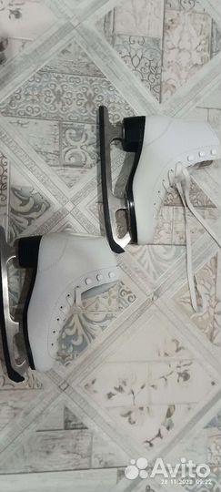 Коньки размер 35/36