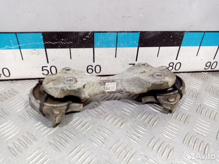 Б/У Опора двигателя задняя#001