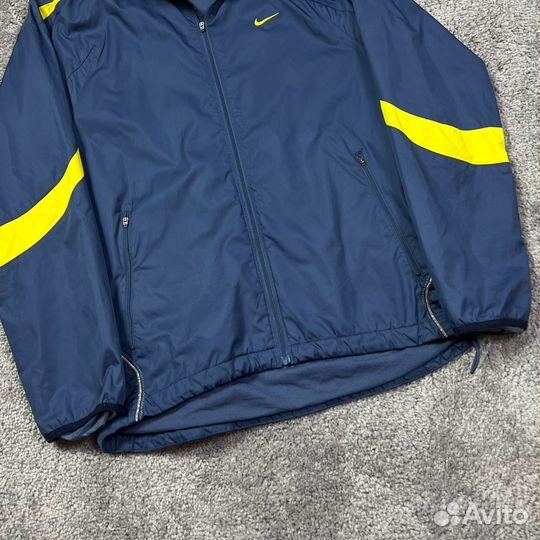 Ветровка Nike Vintage Размер M Состояние Отличное