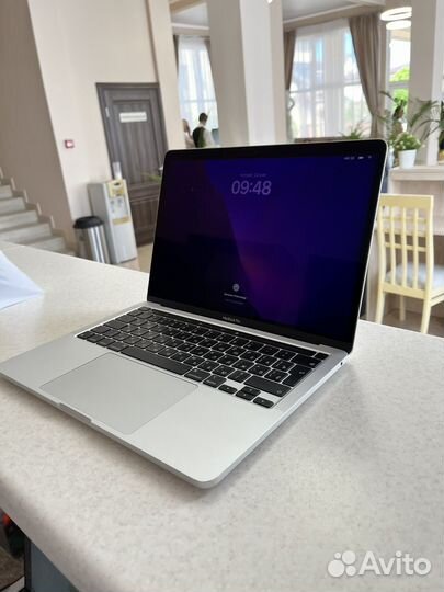 Macbook pro 13 m1