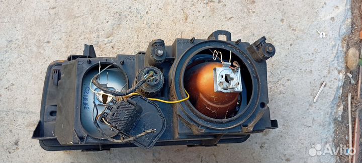 Фара правая BMW e36
