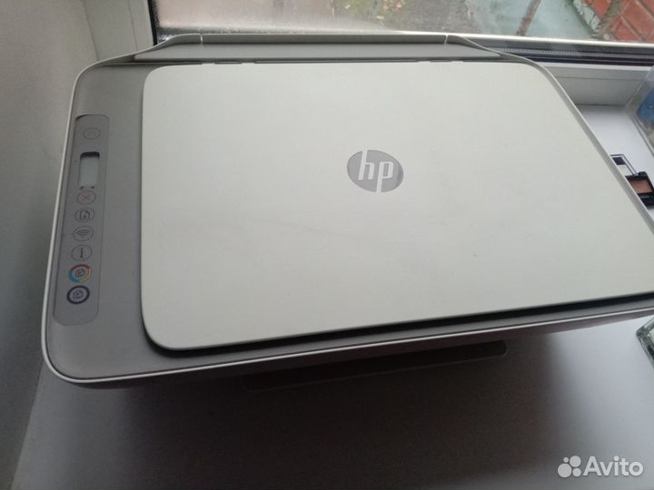 Принтер HP DeskJet 2700