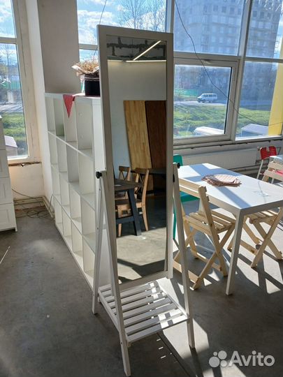 Зеркало напольное Исфьердэн Икеа