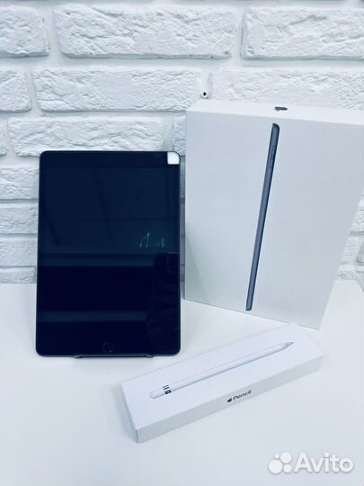 iPad (9-го поколения) 64 gb
