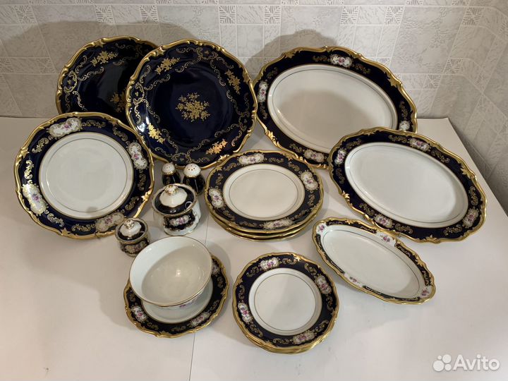Сервиз столовый фарфоровый. Кобальт. 