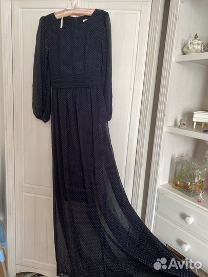 Платье в пол