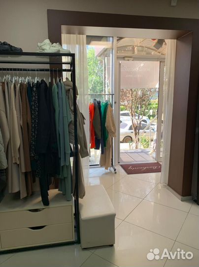 Магазин женской одежды шоурум