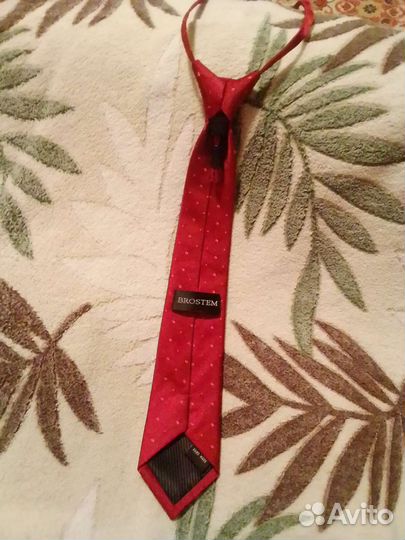 Галстук новый