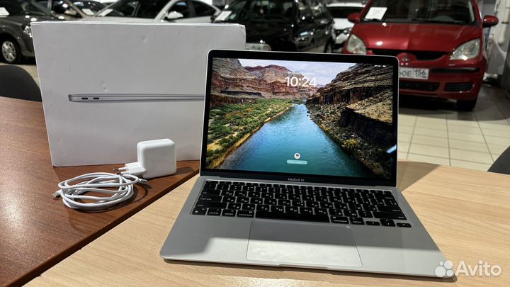 Apple macbook air 13 2020 m1 8gb 256