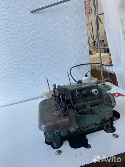 Швейная машинка оверлок бу