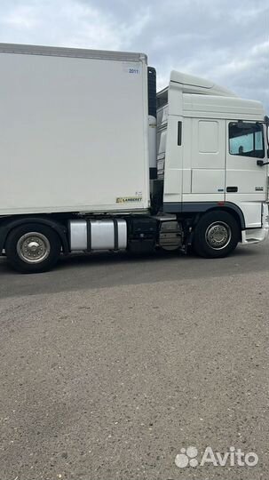 DAF XF105.410 с полуприцепом, 2012