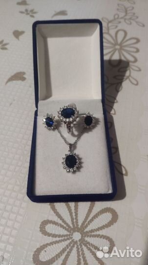 Серебряный комплект