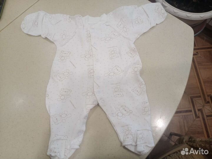 Детские вещи пакетом вещей очень много