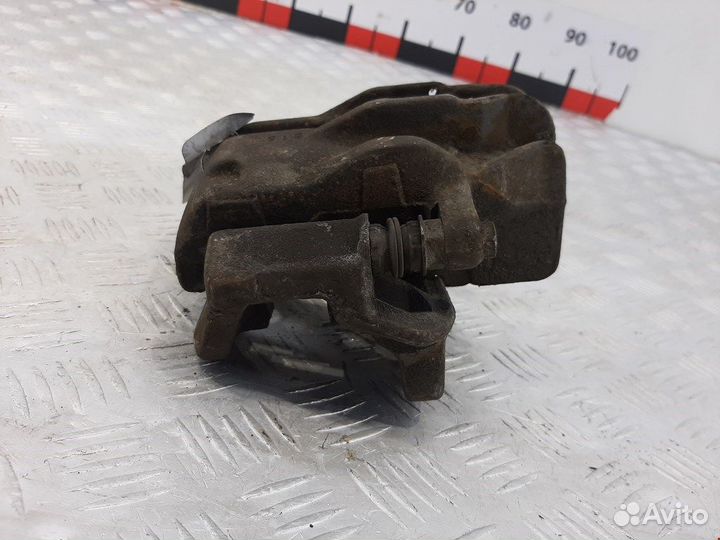 Суппорт передний правый для Peugeot-Citroen Xsara