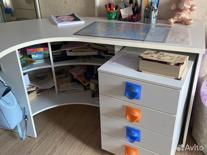 Письменный стол дизайнерский(полукруг)