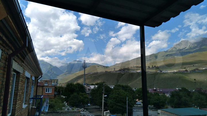 2-к. квартира, 50 м², 3/3 эт.