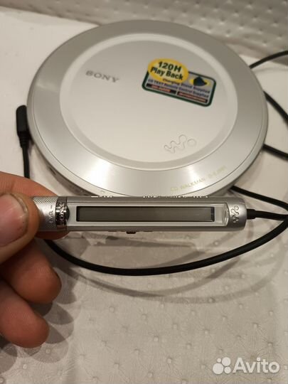 Sony CD Walkman D-EJ985
