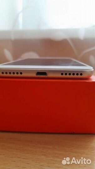 Xiaomi Redmi Note 5A, 2/16 ГБ