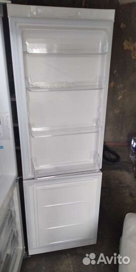 Холодильник Indesit ITS 4180 W