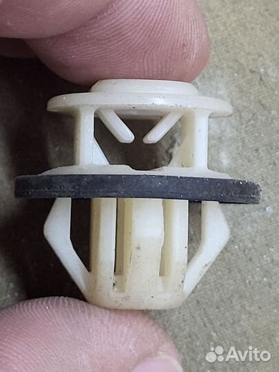 Мерседес клипса крепления Порога Mercedes-Benz