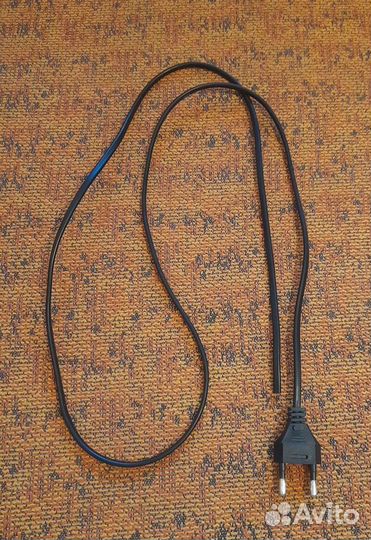 Провод с вилкой