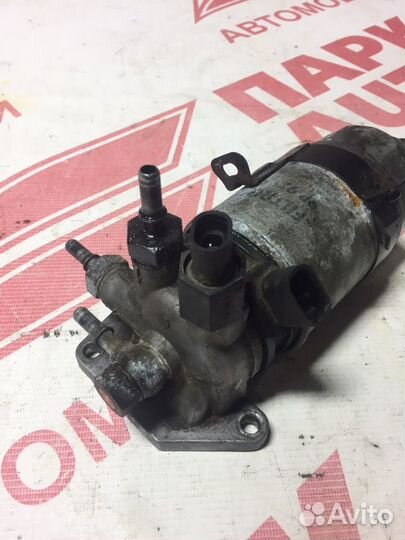 Топливный фильтр Hyundai Santa Fe 2010