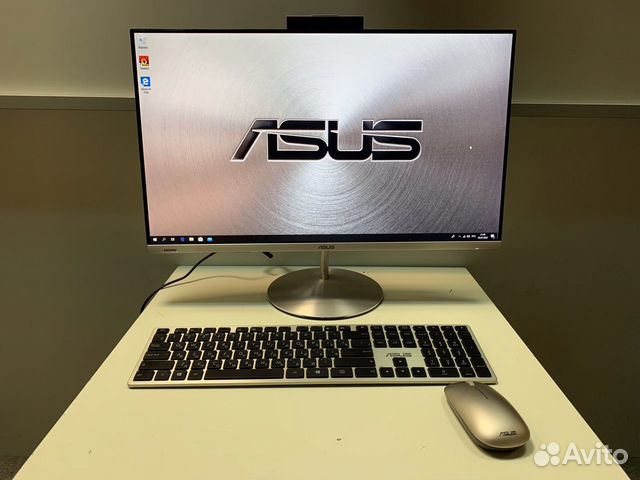 Игровой моноблок asus. Моноблок асус старый.
