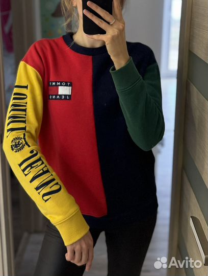 Свитшот Tommy Hilfiger xs-s