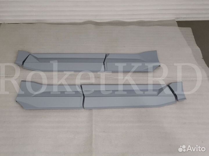 Накладки дверей toyota rav 4 с 2019 г стиль TRD