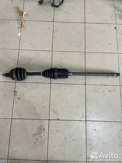 Привод передний правый Bmw Е53 кросовер 3.0 2005