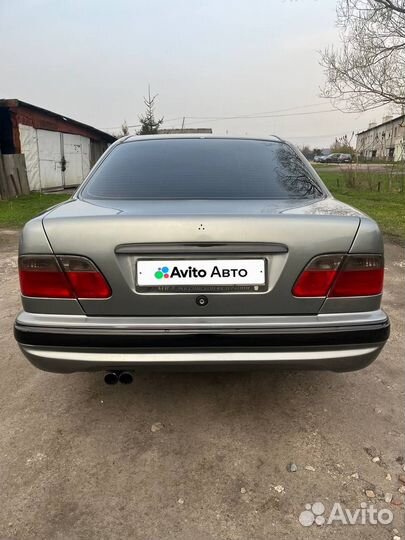 Mercedes-Benz E-класс 3.0 AT, 1996, 470 000 км