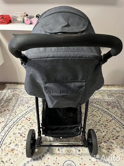 Прогулочная коляска Rich Family