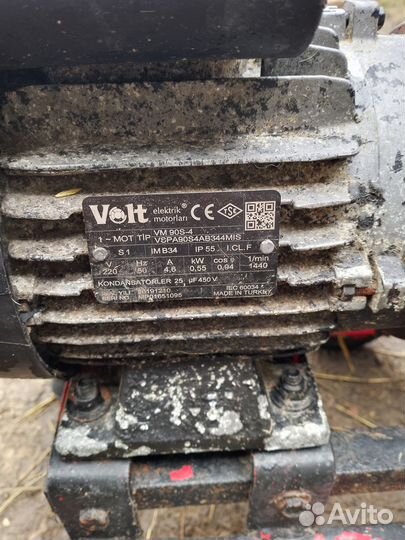 Доильный аппарат для коров