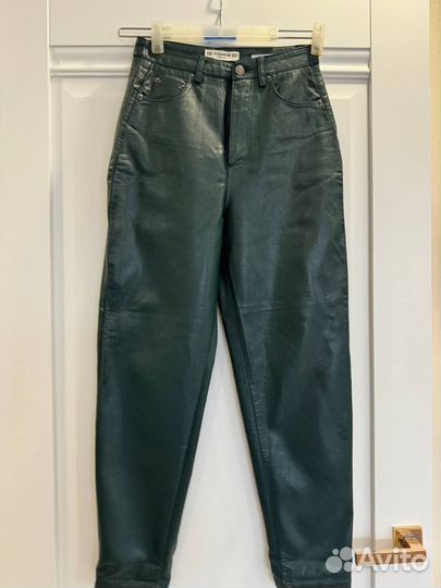 Кожаные штаны брюки pull&bear